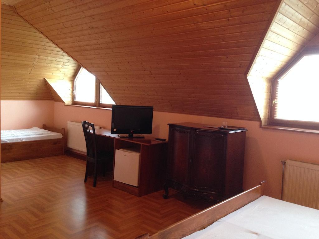 Fonyód Juhasz Fogado Bed & Breakfast エクステリア 写真